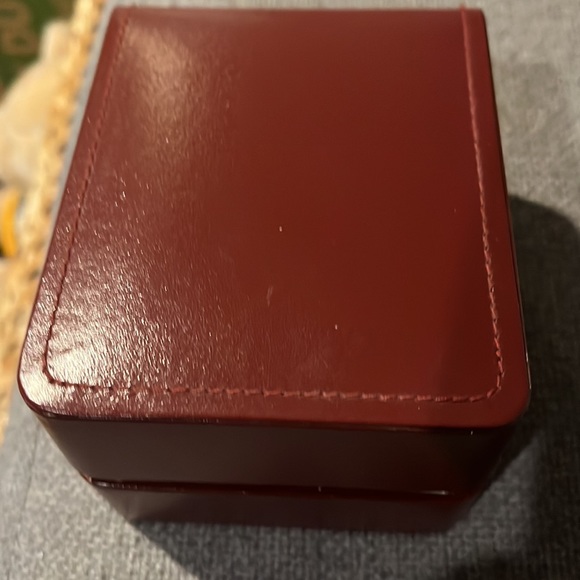 Yema Paris Womens watch - Picture 4 of 4